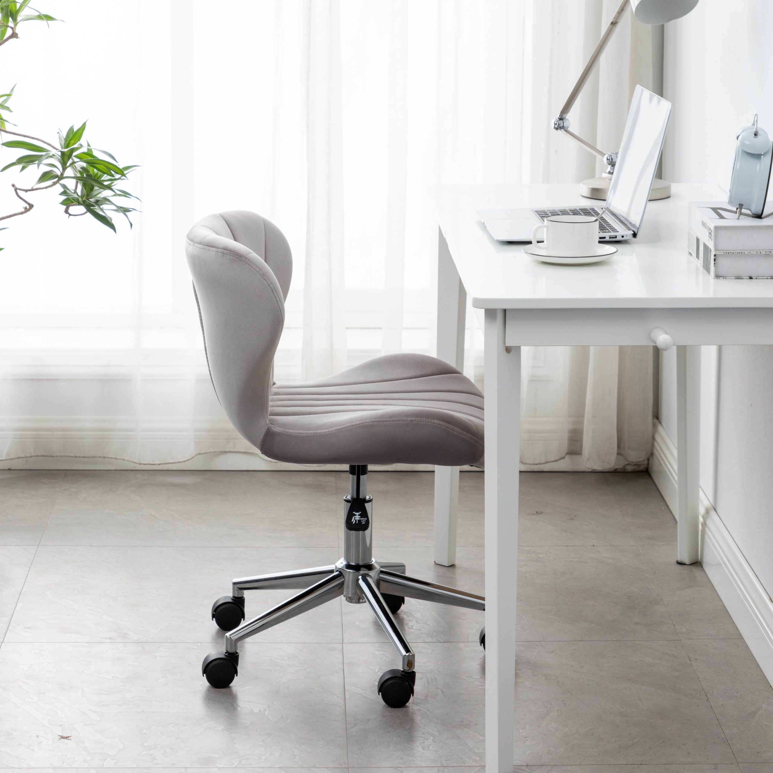 Adjustable Swivel Office Chair - Image 5