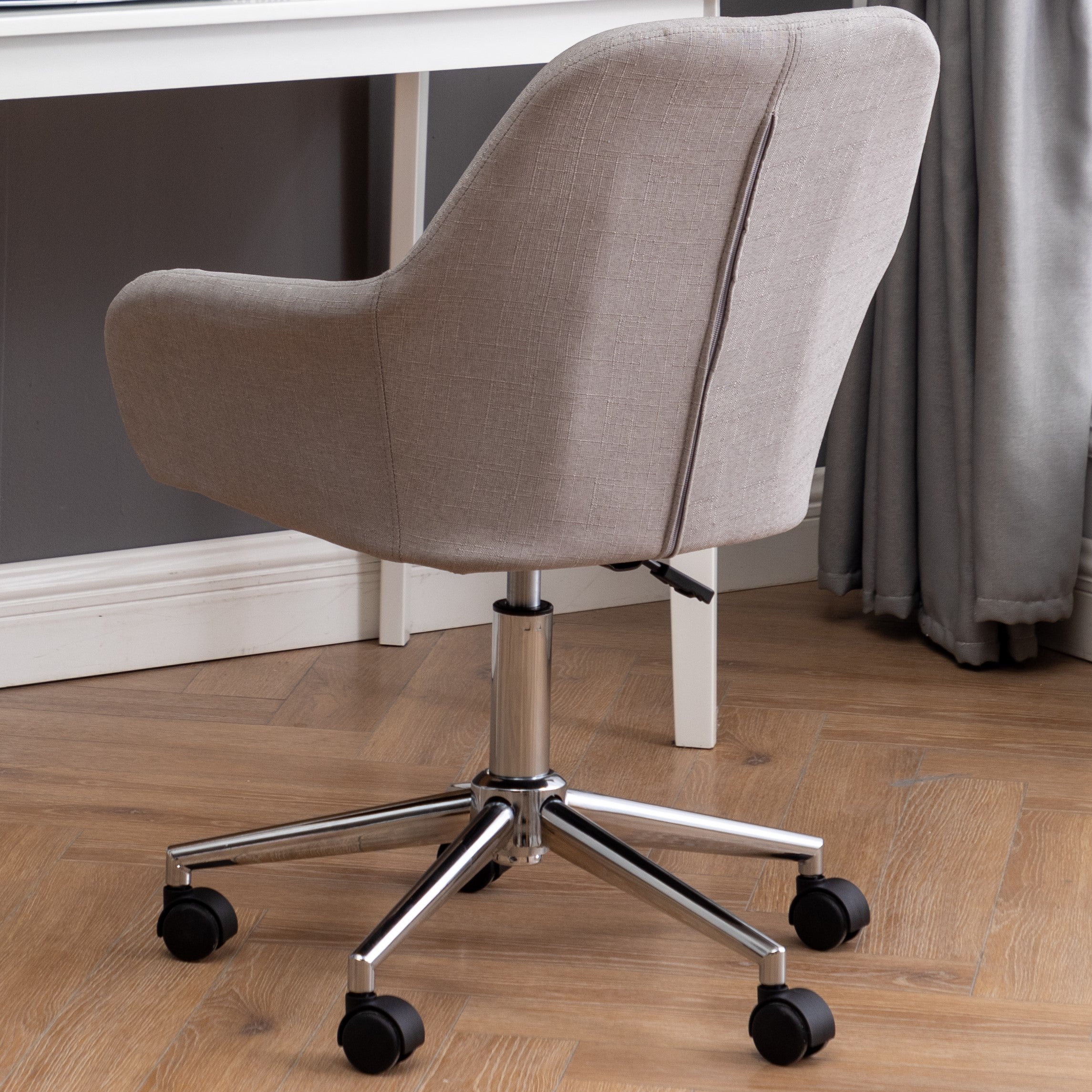 Adjustable Swivel Office Chair - Image 5