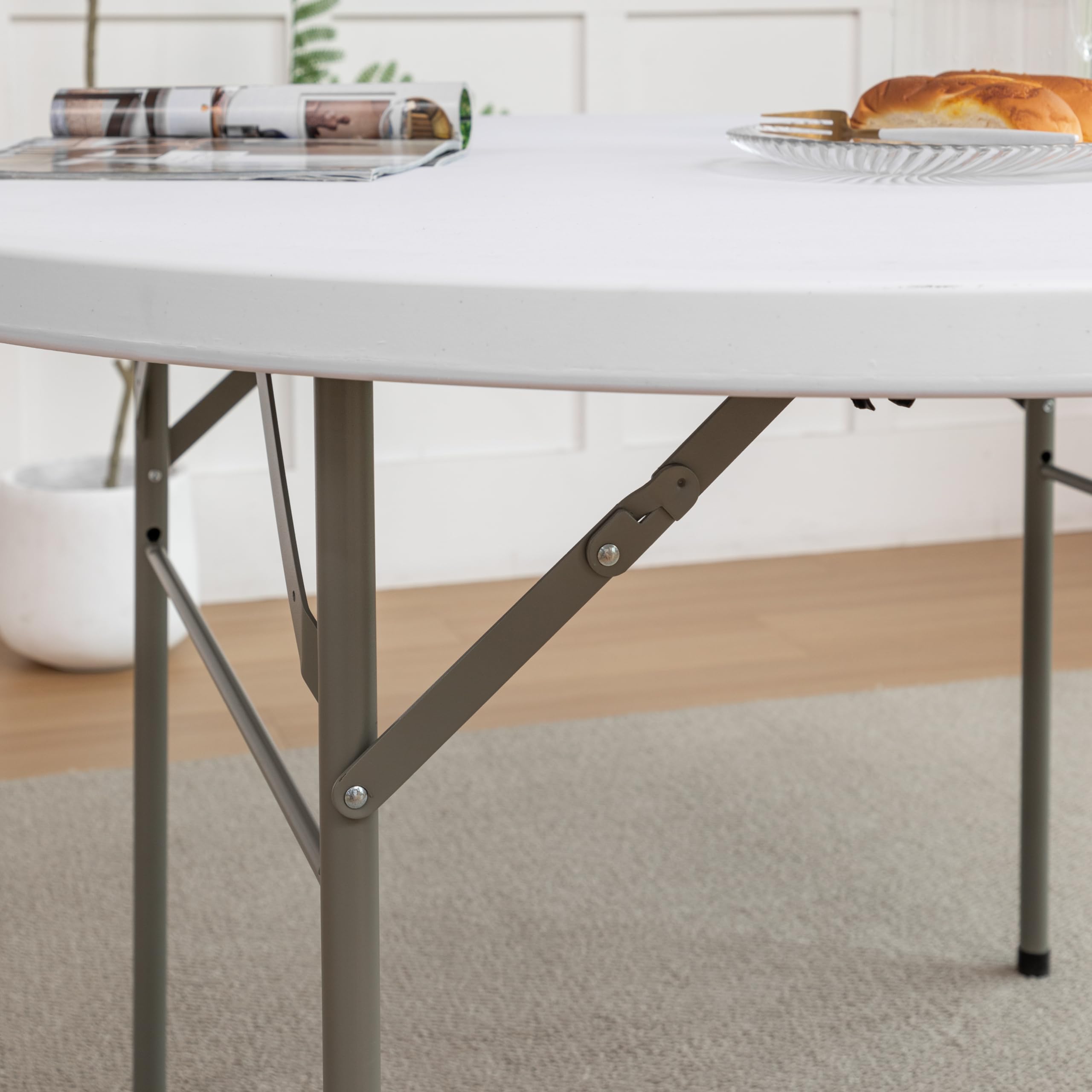 Folding Round Table Set