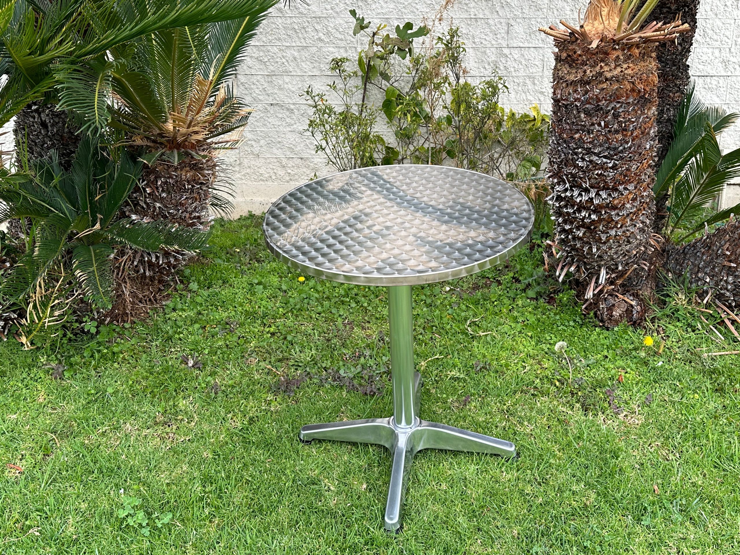 Round Metal Dining Table - Image 11