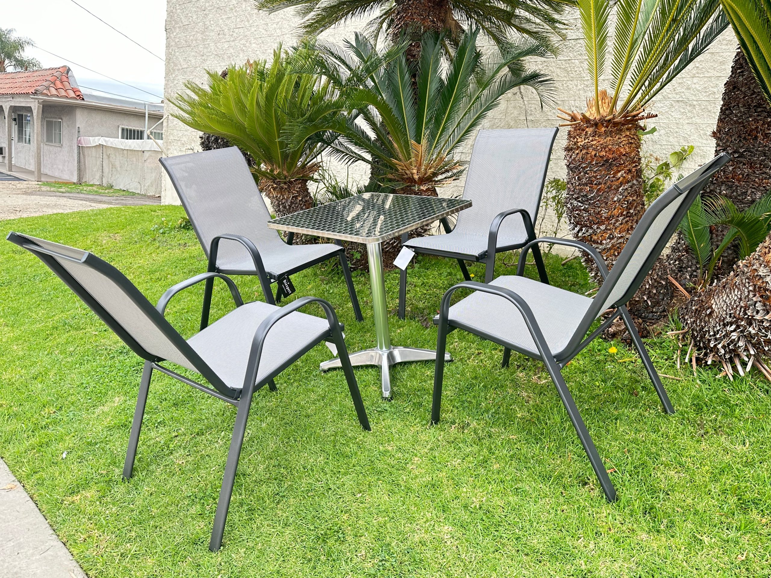 Outdoor Patio Chair and Table Set